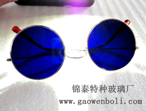 �{ɫ⒲������R